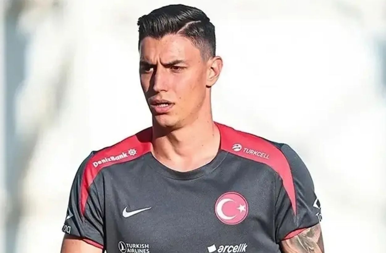 A Milli Takım'da Altay Bayındır ve Berke Özer krizi büyüyor!