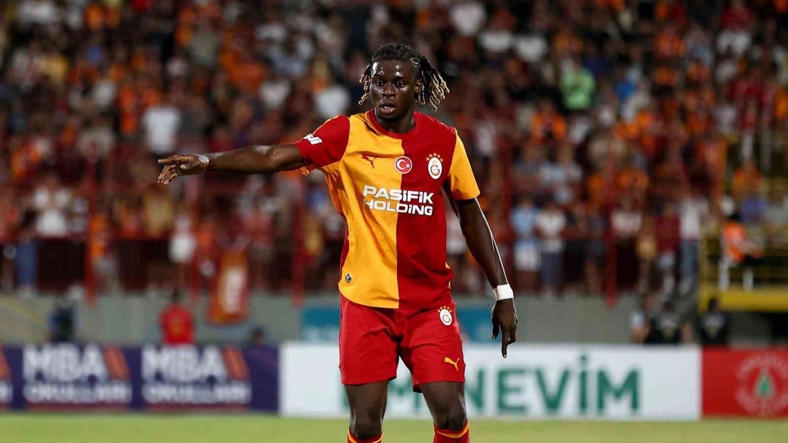 Galatasaray'da Lesley Ugochukwu sürprizi: Ayrılık kararı