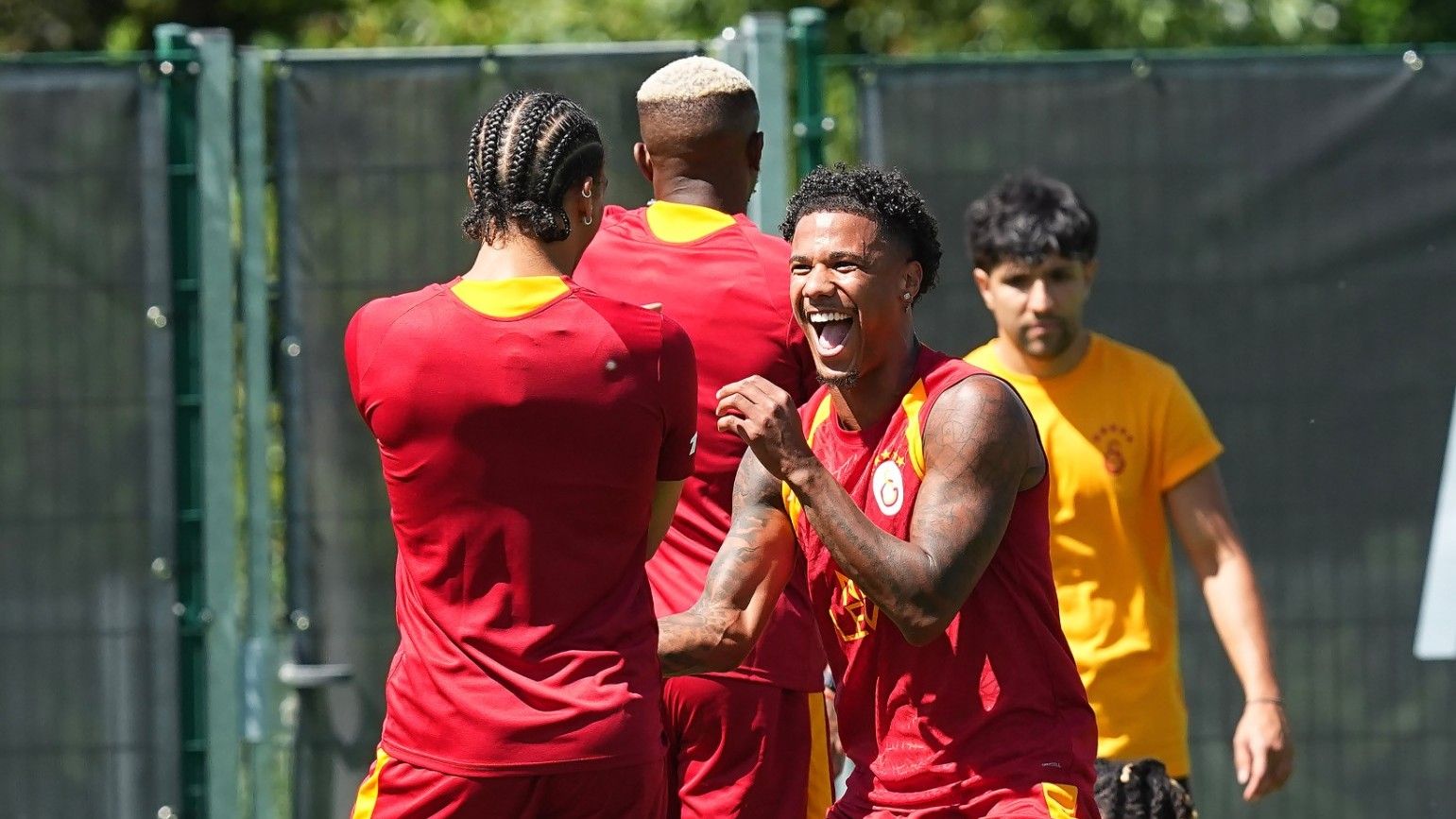 Galatasaray'ın Avusturya Kampında Leroy Sane Sürprizi!