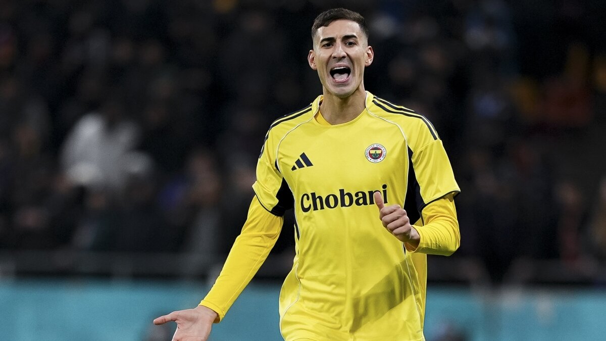 Fenerbahçe'de Mert Müldür şoku! En az 2 ay sahalardan uzak kalacak