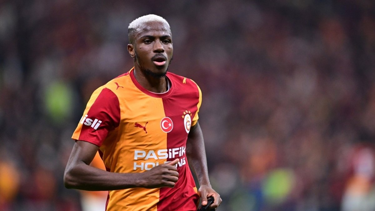 Victor Osimhen Galatasaray'da Fırtına Gibi Esiyor