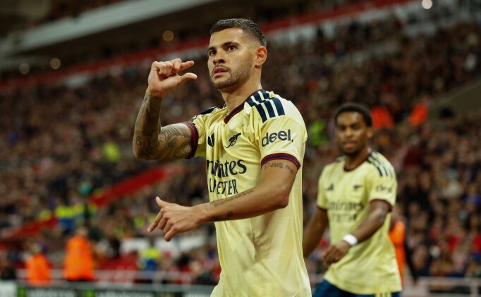 Arsenal, Sunderland Deplasmanında 2-0 Kazandı: 4'te 4 Yaptı!